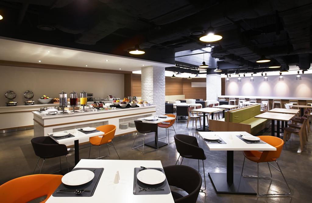 Travelodge Myeongdong Euljiro Szöul Kültér fotó