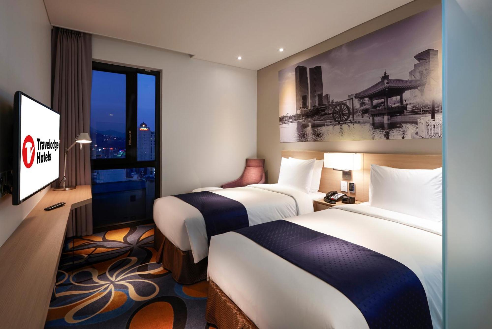 Travelodge Myeongdong Euljiro Szöul Kültér fotó