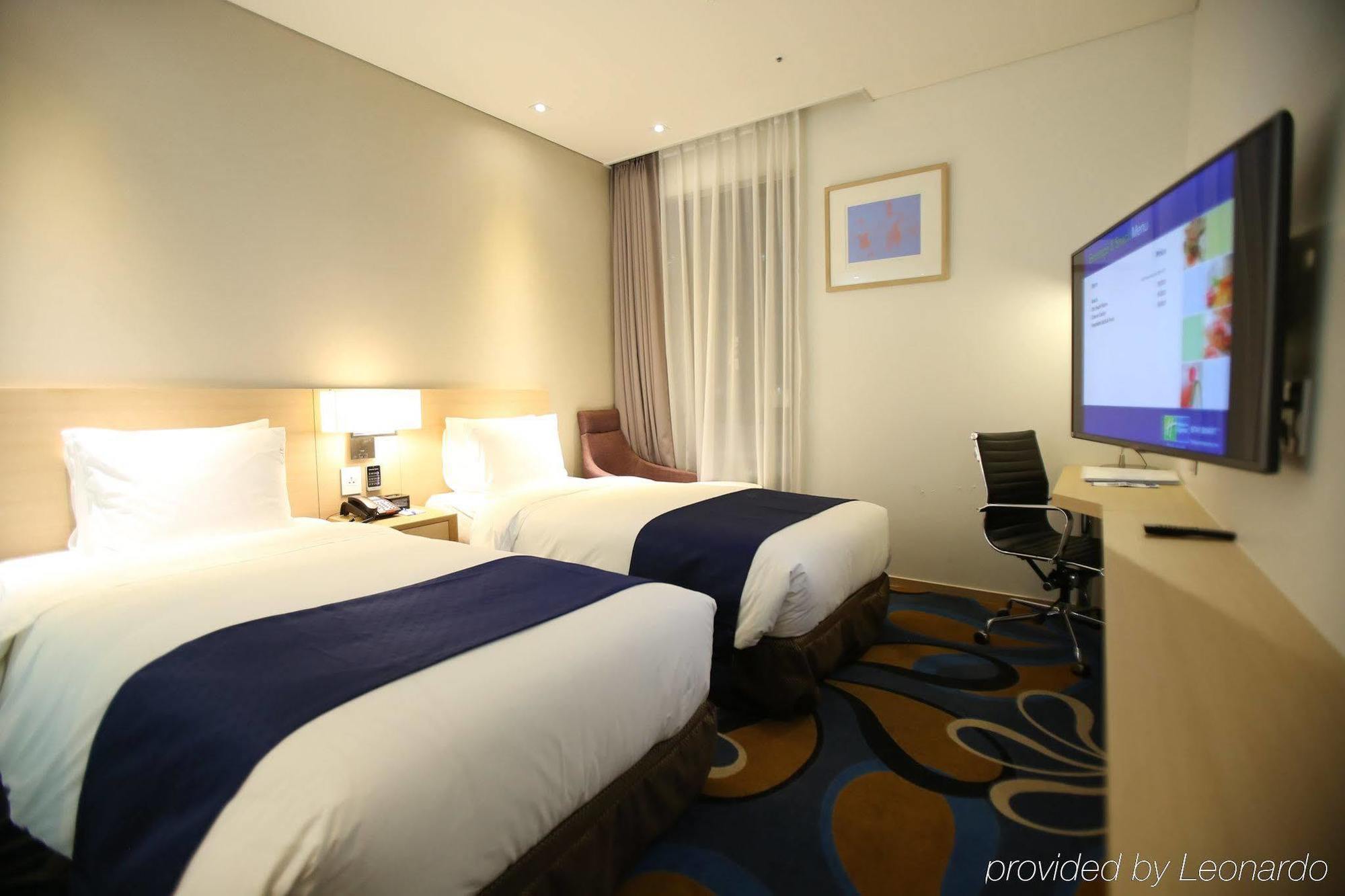 Travelodge Myeongdong Euljiro Szöul Kültér fotó