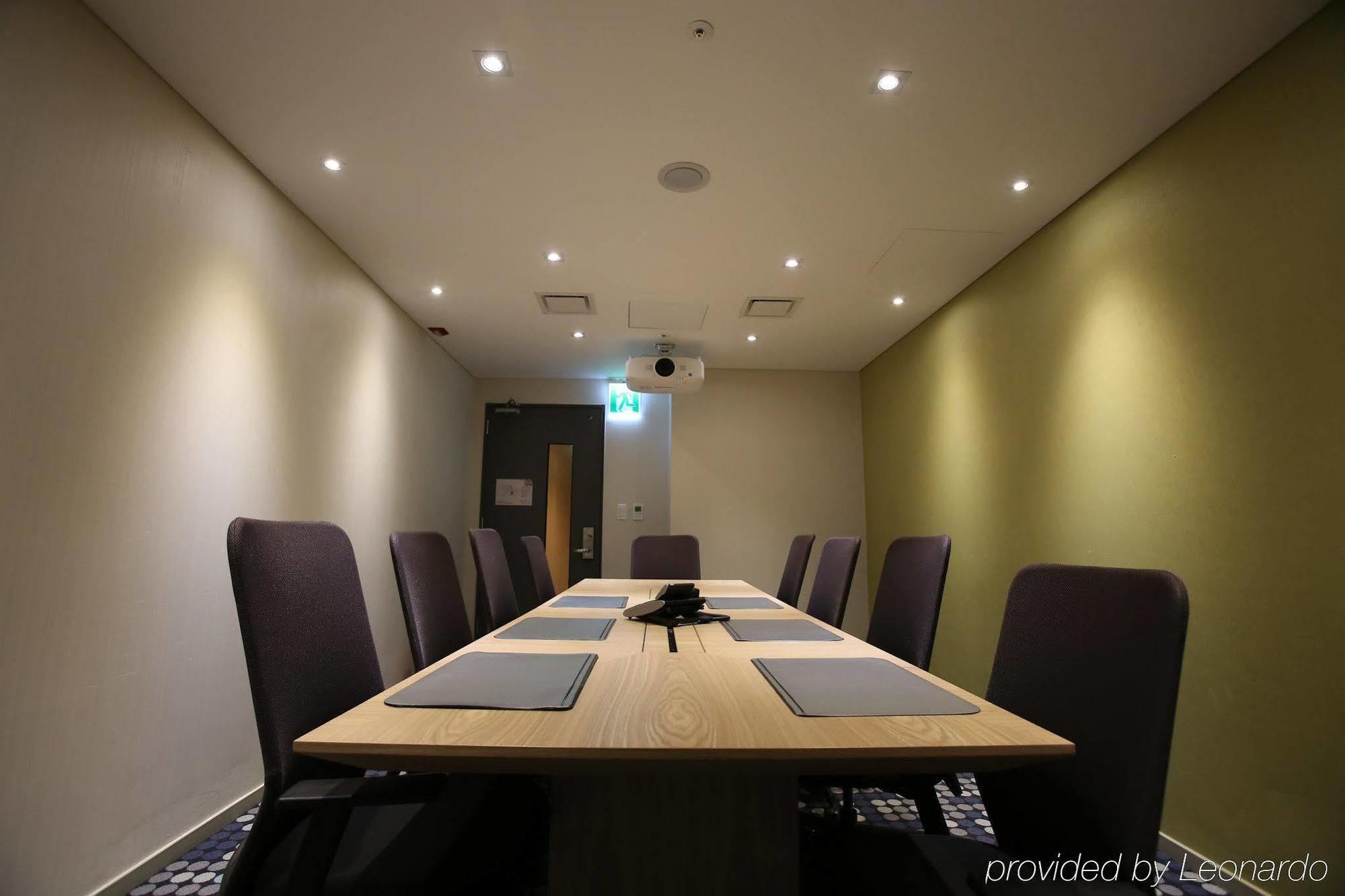 Travelodge Myeongdong Euljiro Szöul Kültér fotó